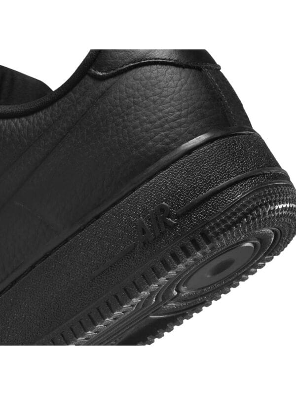 Air Force 1 '07 Pro-Tech Sneakers